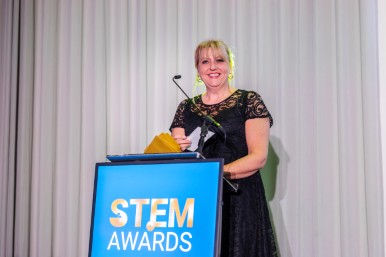 2025_stem_awards-300.jpg
